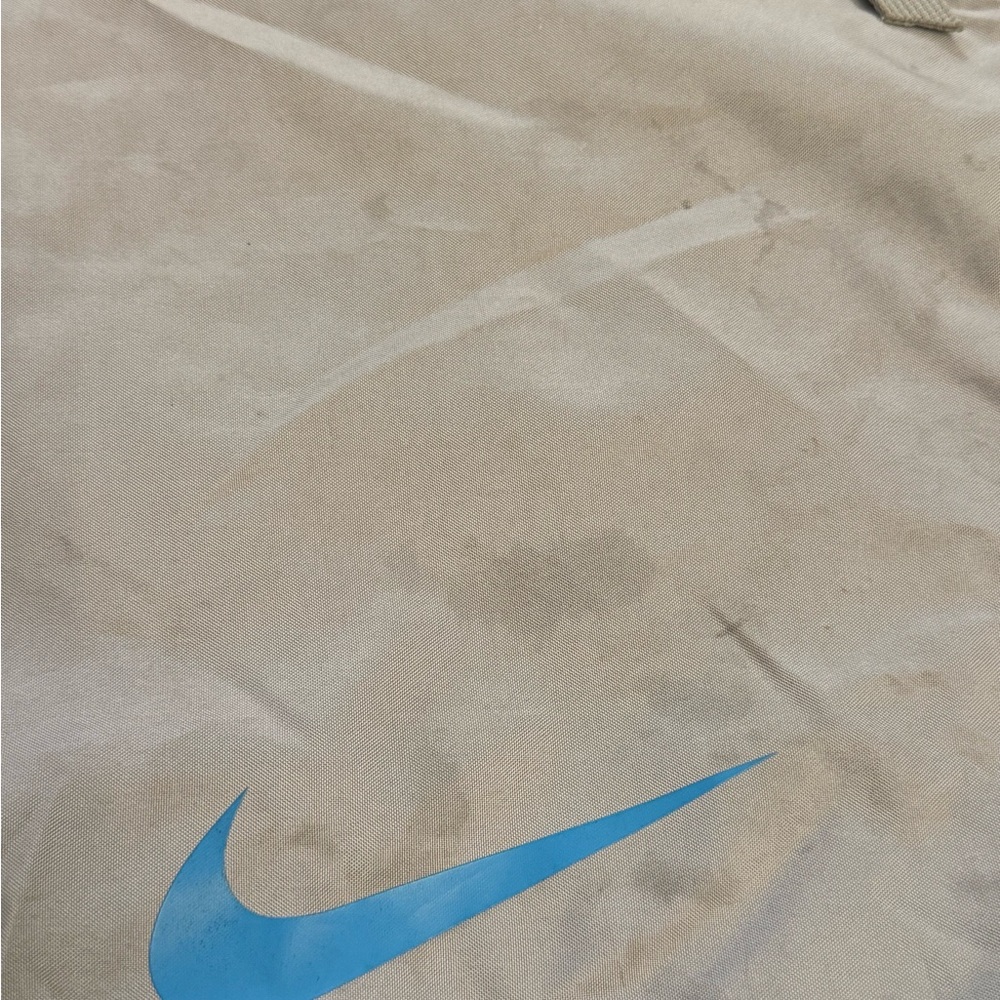 2 Nike Drawstring Gym Sacks - Picture 3 of 12